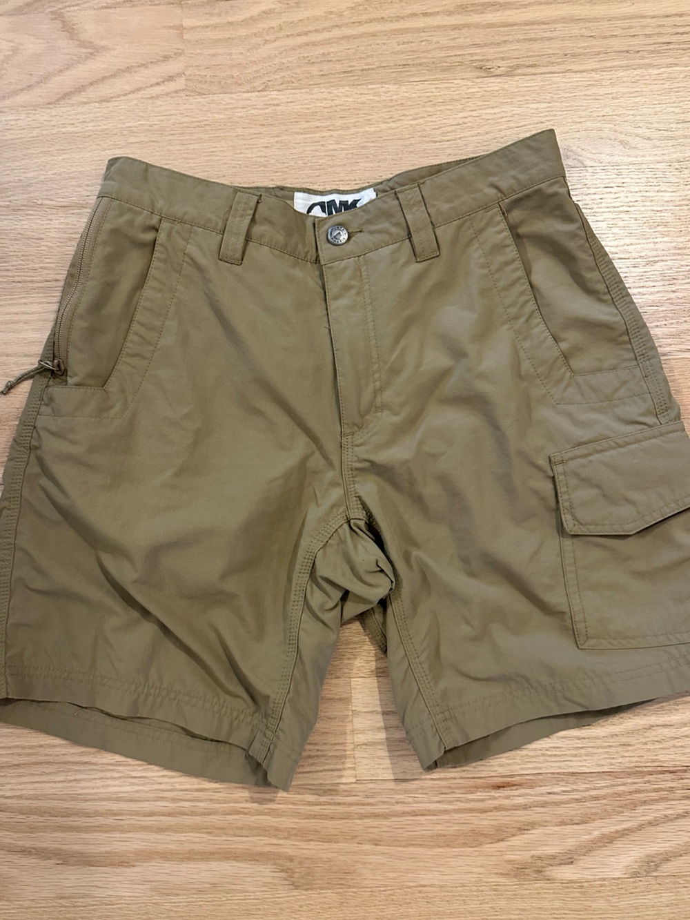 Men’s Mountain Khakis nylon cargo shorts